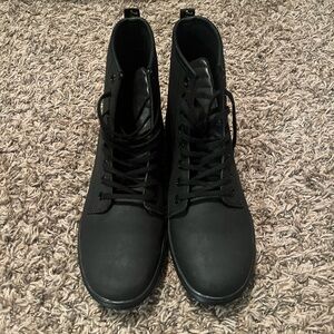 Women’s Doc Martens